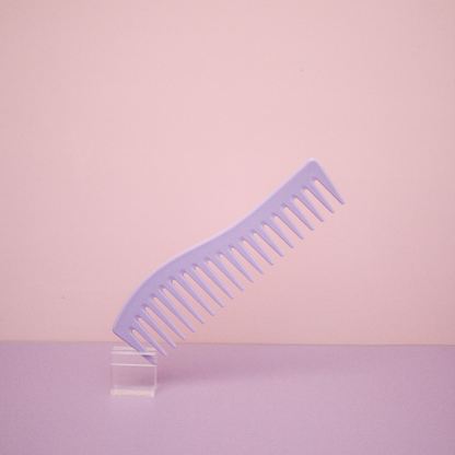 wide tooth comb